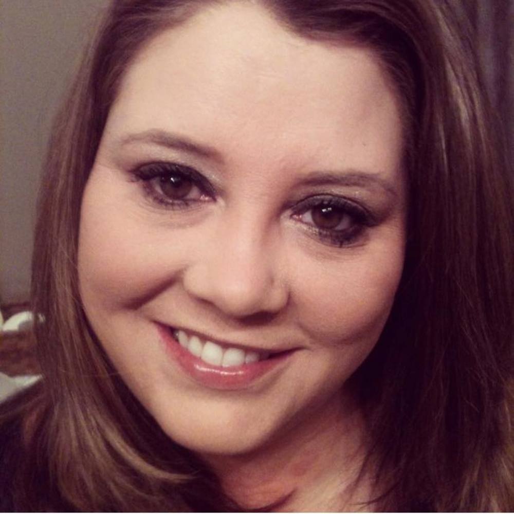 Meet your Posher, Shana